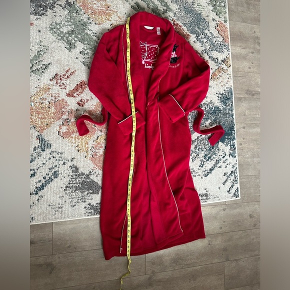 Cranberry Red Women's Robe Embroidered Scotty Dog Logo
Delicates - Picture 9 of 11